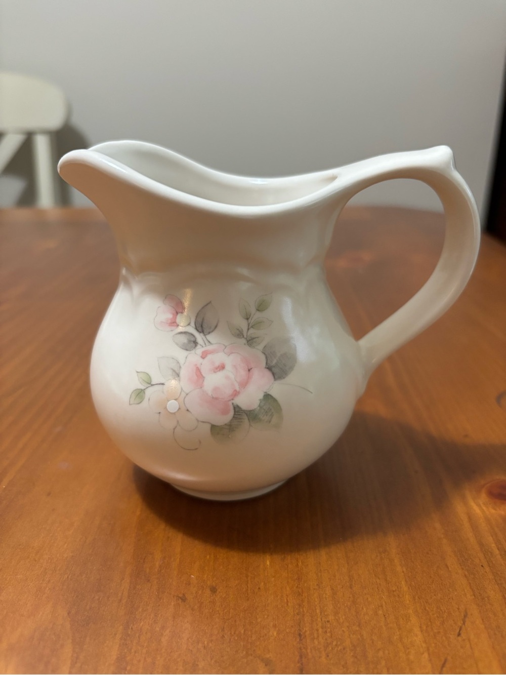 Pfaltzgraff Tea Rose Creamer
